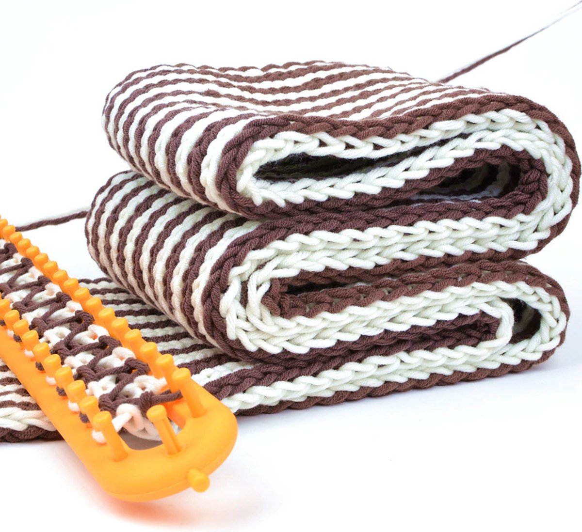 Sewing tools for scarves and blankets 