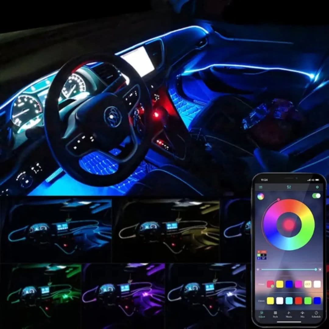 Illuminazione LED per un interno auto alla moda 