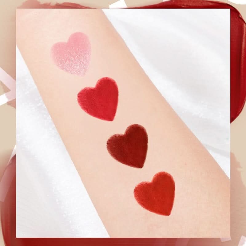 Matt Lippenstifte in schickem Handtaschen-Set 