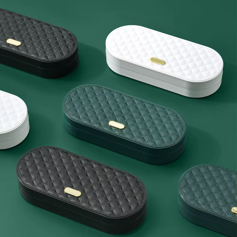 Kit de costura compacto con accesorios listos para usar 