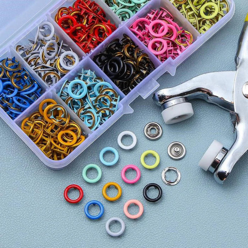 Sömlös fäste: lätt att sätta på tryckknappar 