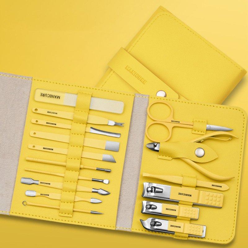 完全なマニキュアとペディキュアキット 